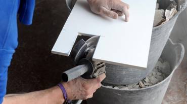 How to Cut Porcelain Slabs for Benches & Showers